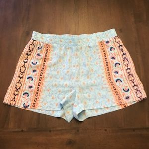 BCBGMaxazria lightweight shorts with pockets S